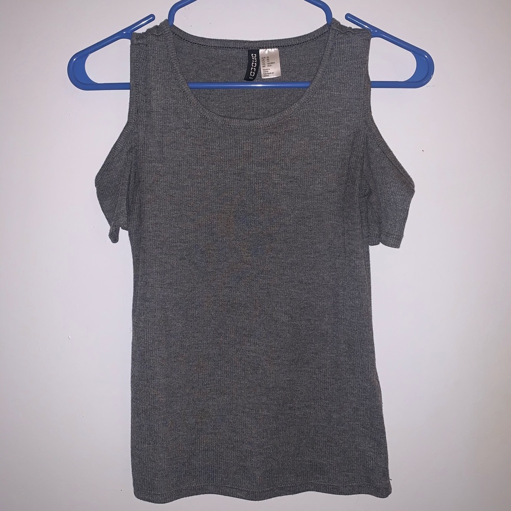 XS, gray, Divided t-shirt with shoulder cut-outs